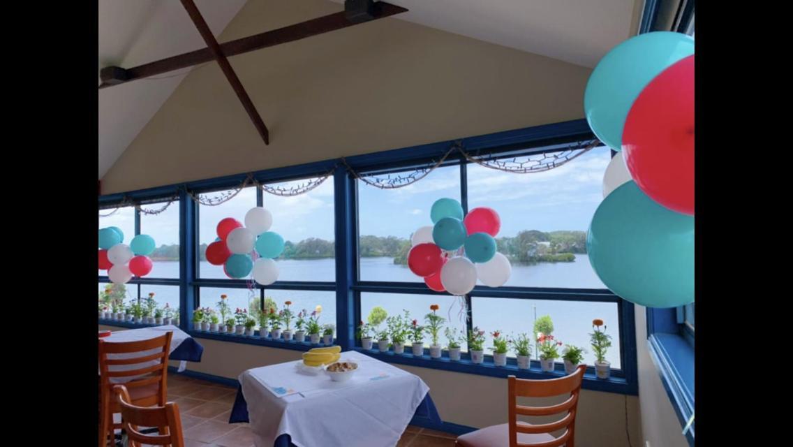 Taree Motor Inn Екстер'єр фото